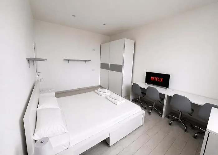Termini Apartment, In The Heart Of San Lorenzo With Private Parking *