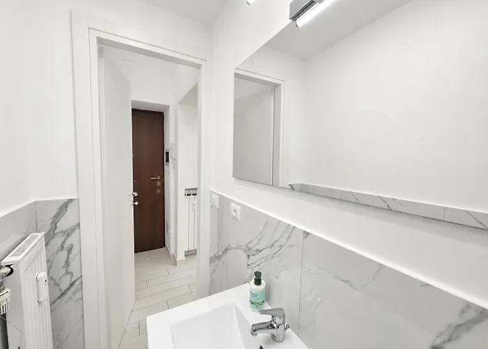 Termini Apartment, In The Heart Of San Lorenzo With Private Parking * Rom