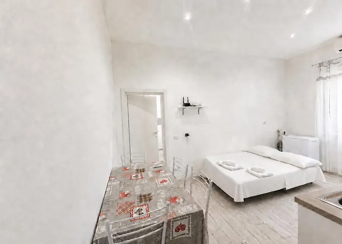 Apartment Termini Apartment, In The Heart Of San Lorenzo With Private Parking